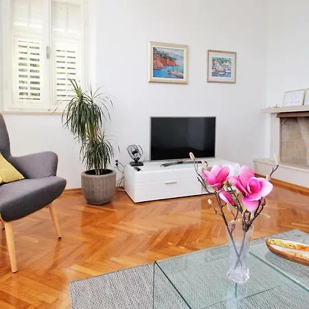 Figurin Appartement *
